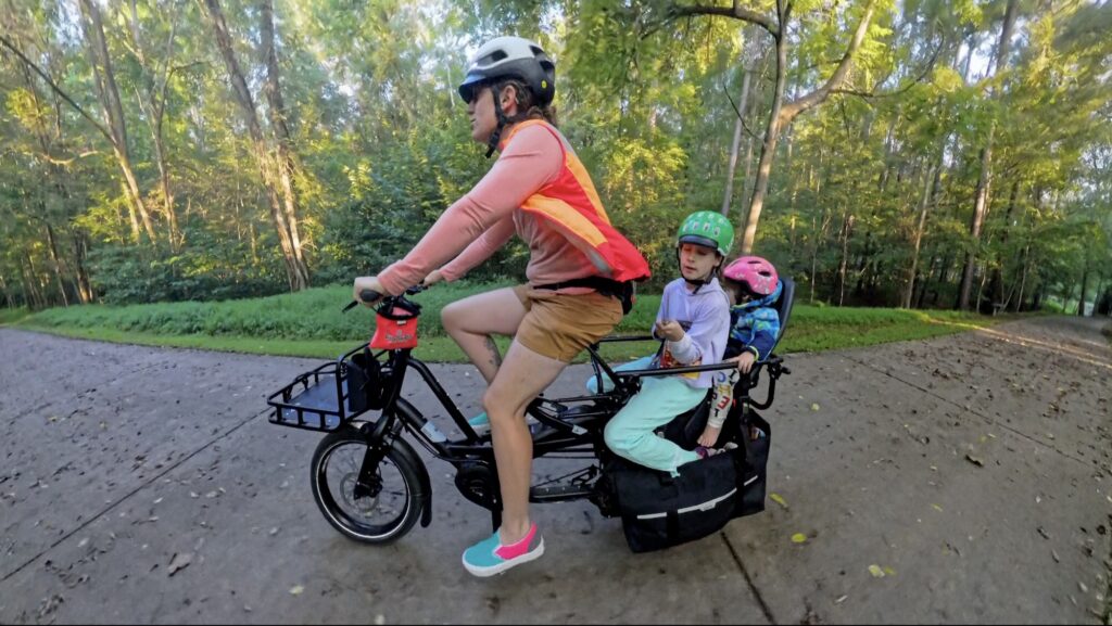 tern quick haul long midtail cargo bike  cruising with kids